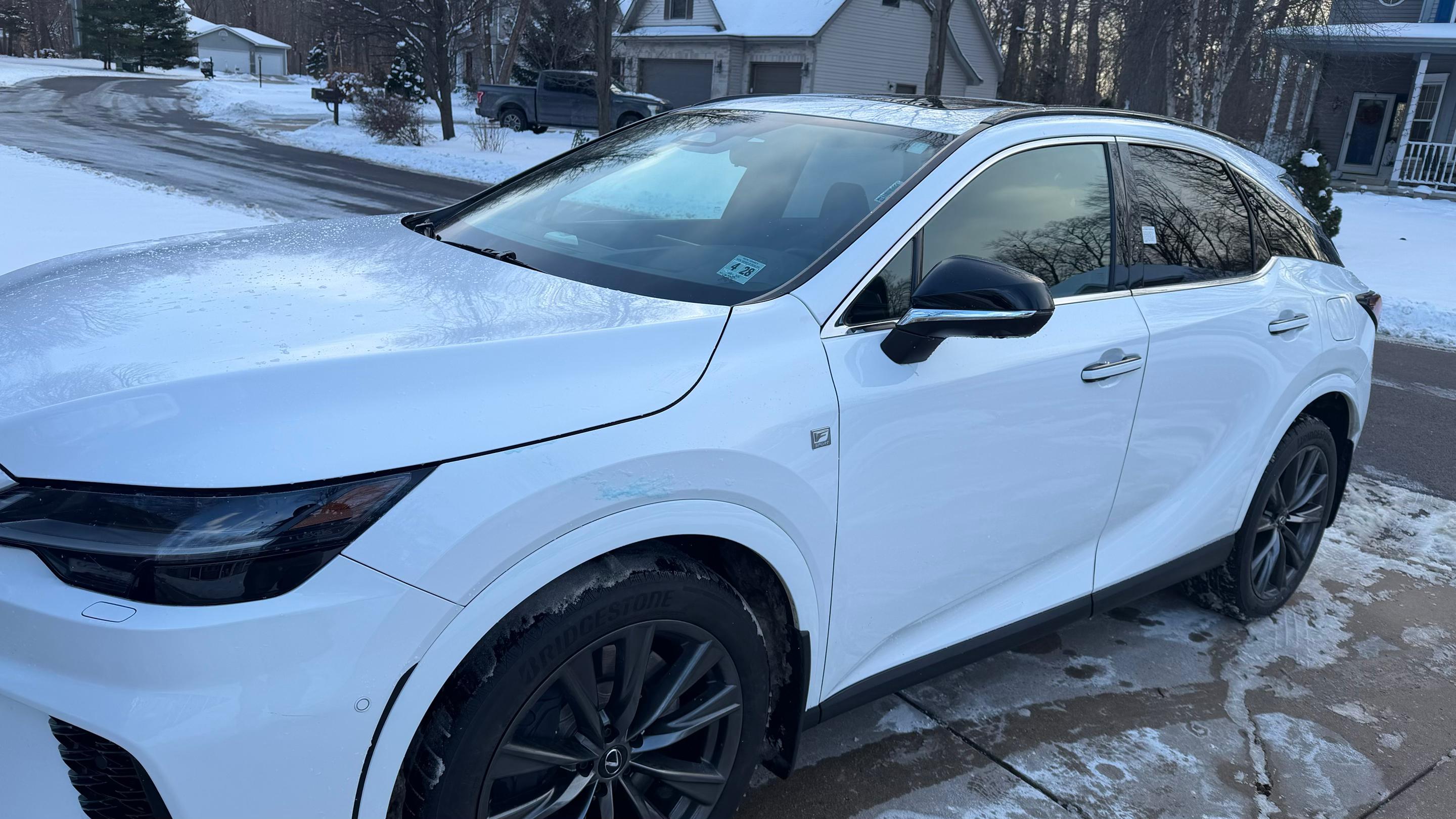 Lexus RX 2023 in 