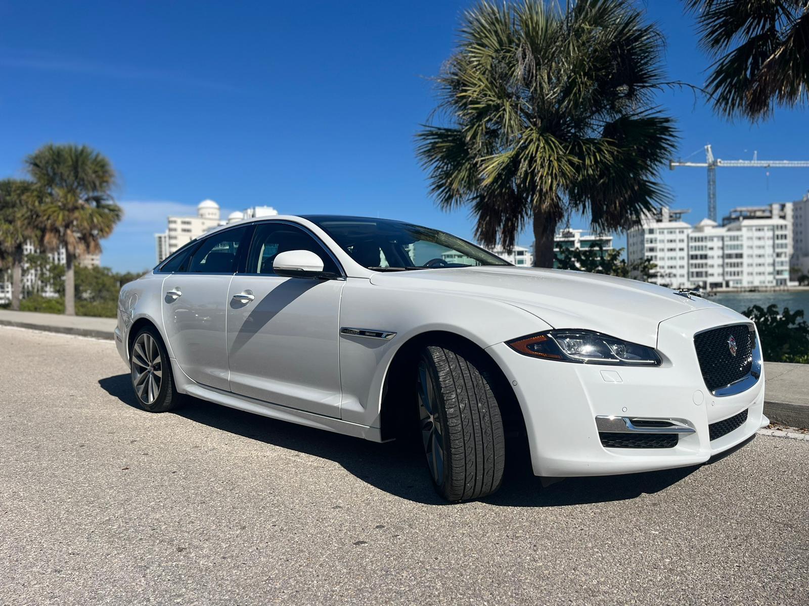 Jaguar XJ 2019 in Sarasota, FL