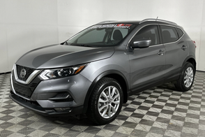 Nissan Rogue car