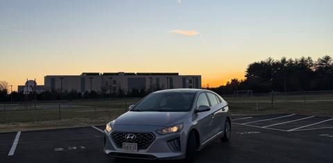 Hyundai Ioniq Hybrid 2022