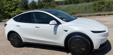 Tesla Model Y 2026