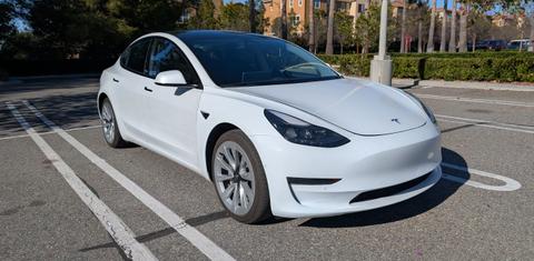 Tesla Model 3 2022