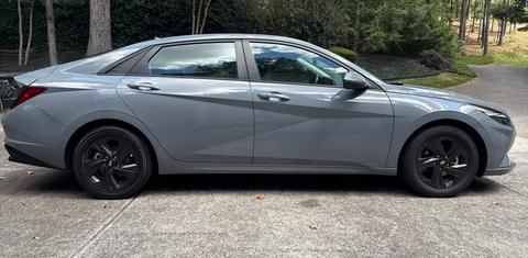 Hyundai Elantra 2021