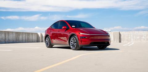 Tesla Model Y 2026