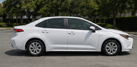 Toyota Camry Hybrid 2026