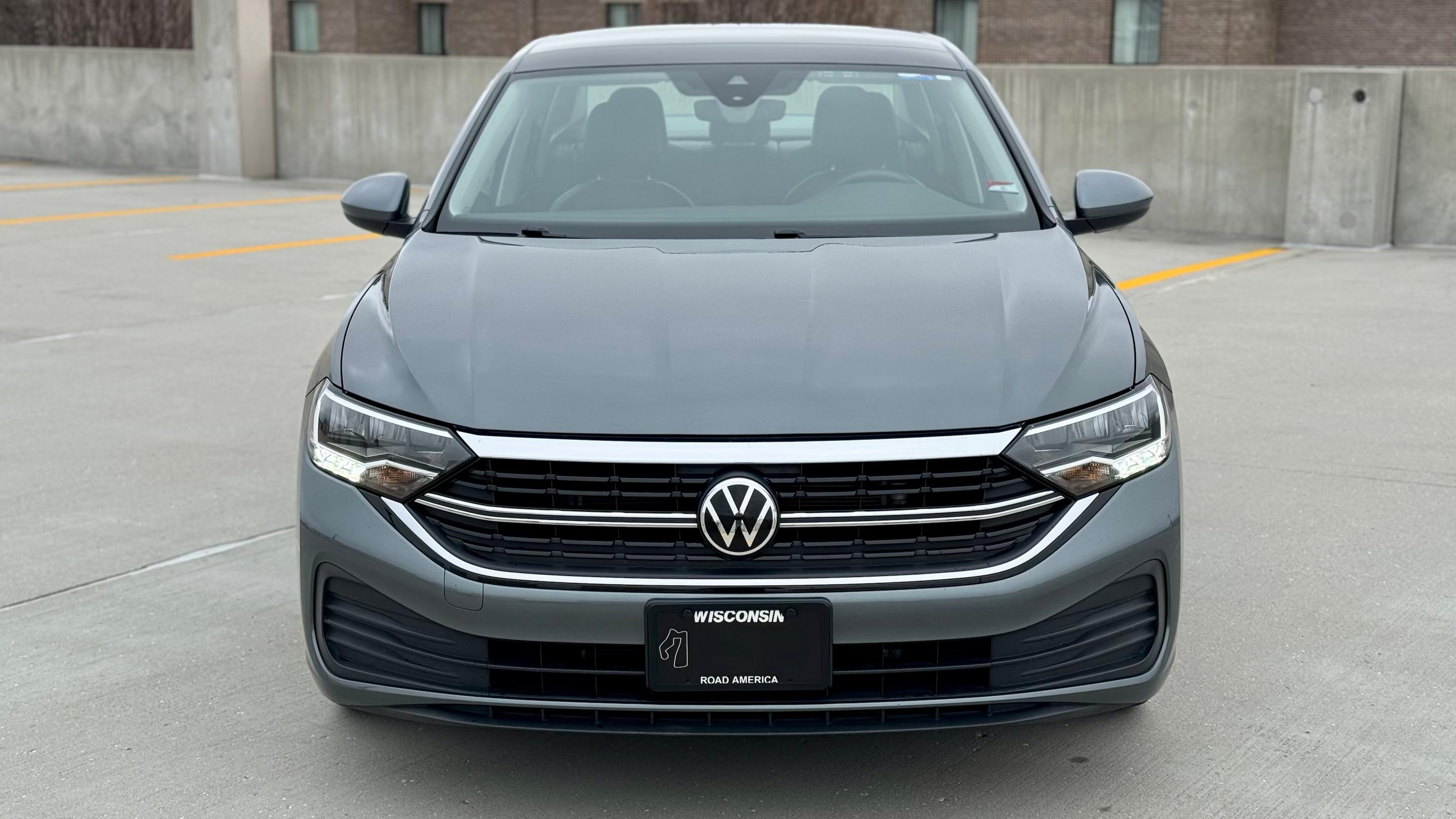 Volkswagen Jetta 2024 in Burlington, WI