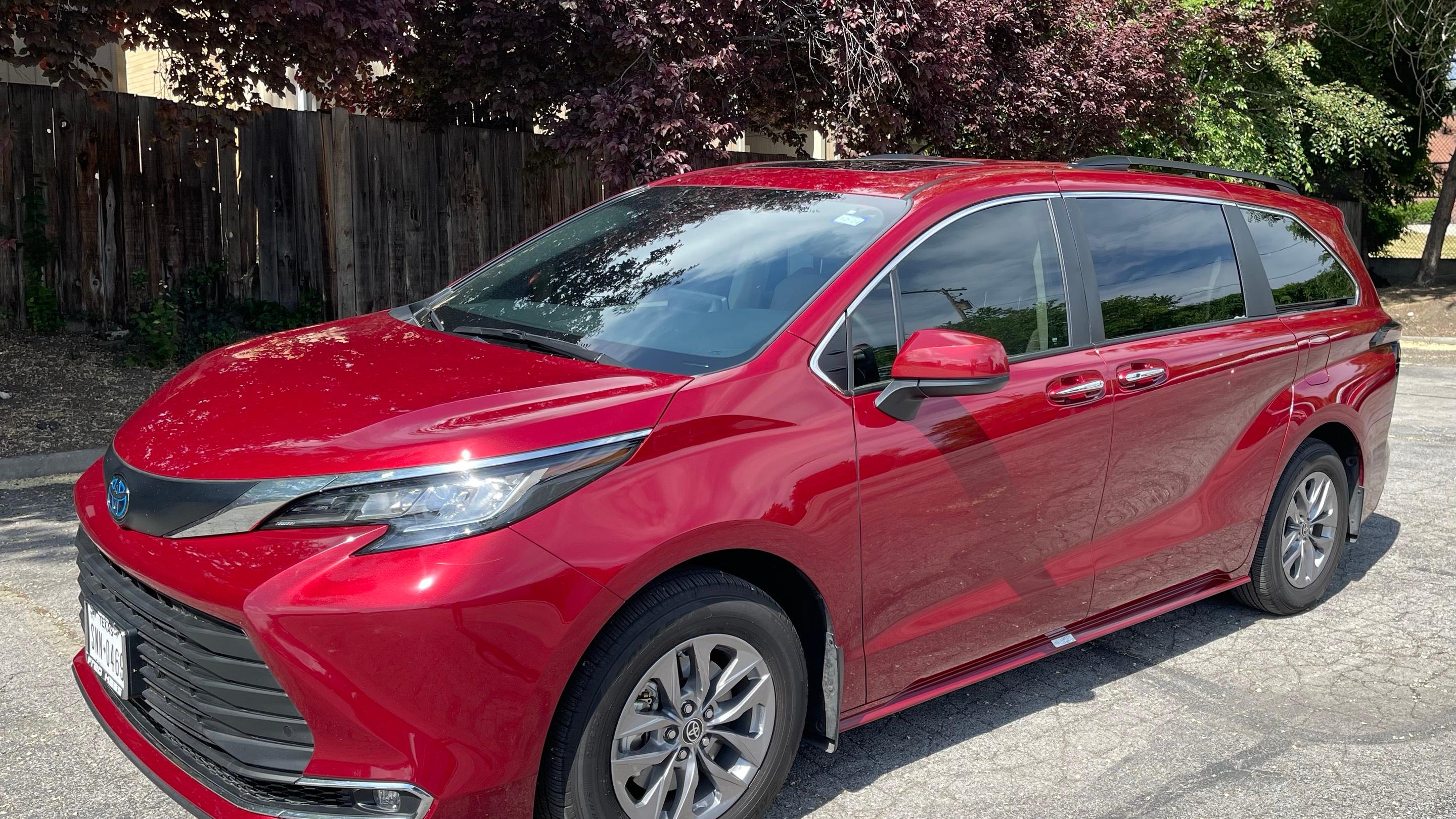 Toyota Sienna 2023 in San Antonio, TX