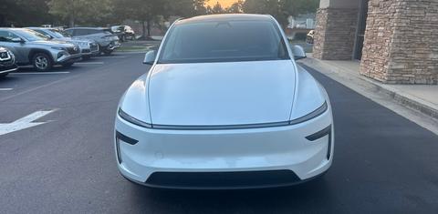 Tesla Model Y 2026