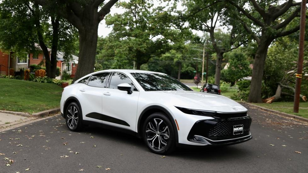 Toyota Crown 2023 in Arlington, VA