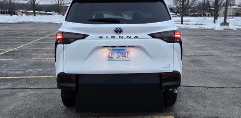 Toyota Sienna 2024