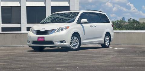 Toyota Sienna 2017