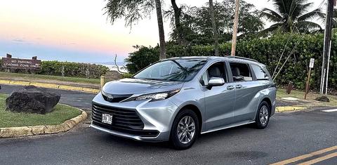 Toyota Sienna 2025