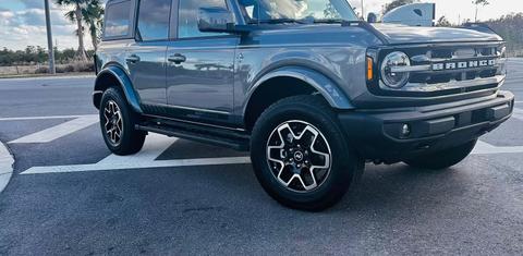 Ford Bronco 2024