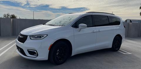 Chrysler Pacifica 2022