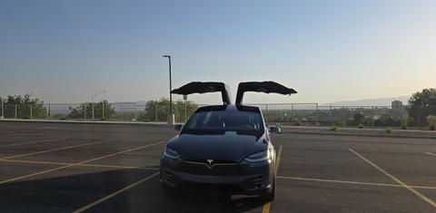 Tesla Model X 2016