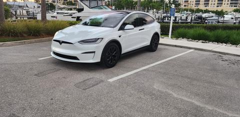 Tesla Model X 2022