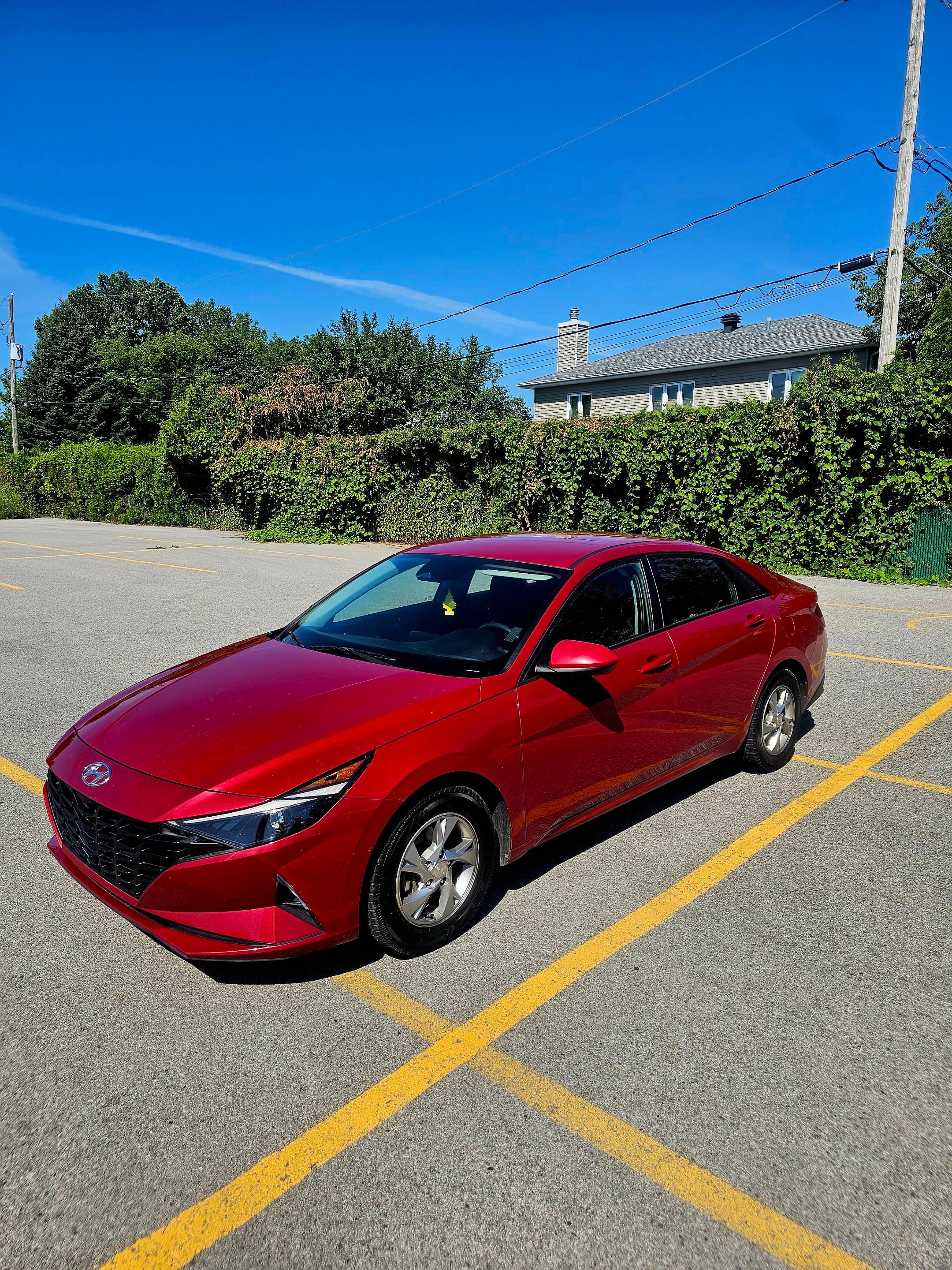 Hyundai Elantra 2021 in Montréal, QC