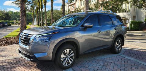 Nissan Pathfinder 2025