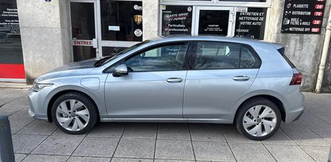 Volkswagen GOLF 2025
