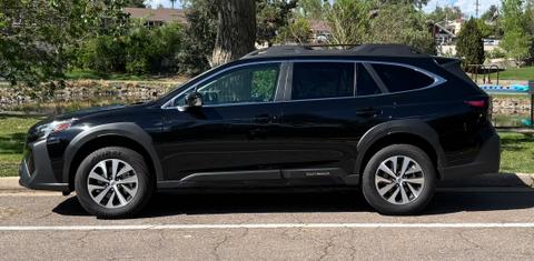 Subaru Outback 2025