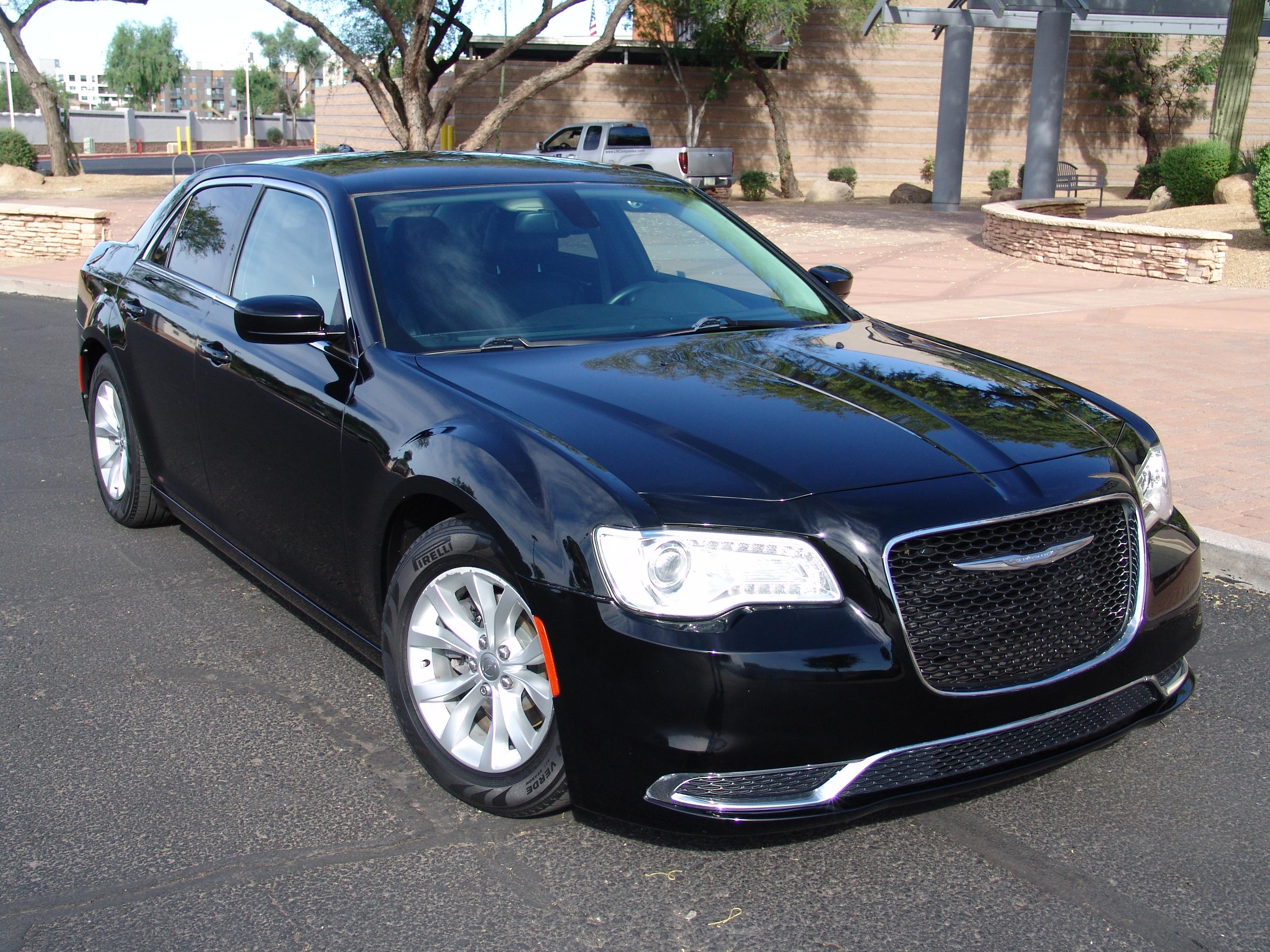 Chrysler 300 2015 in 