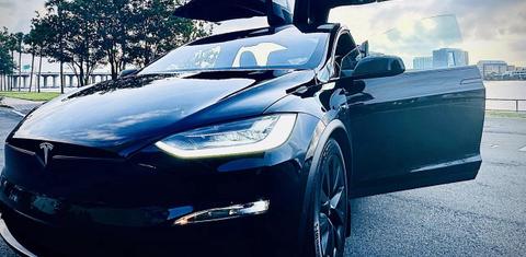 Tesla Model X 2023