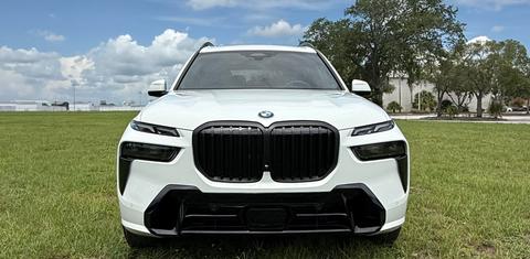 BMW X7 2027