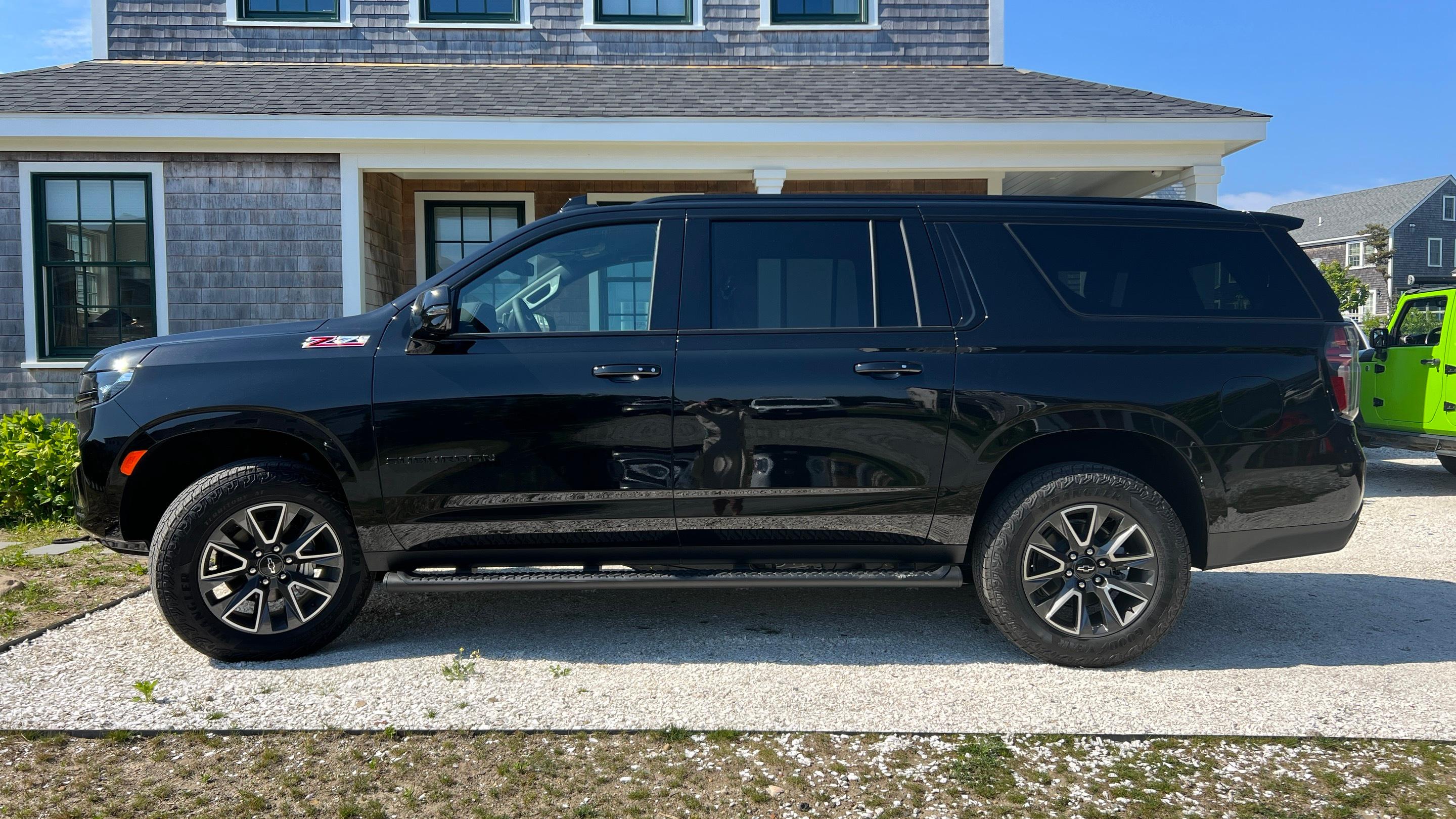 Chevrolet Suburban 2024 in Nantucket, MA