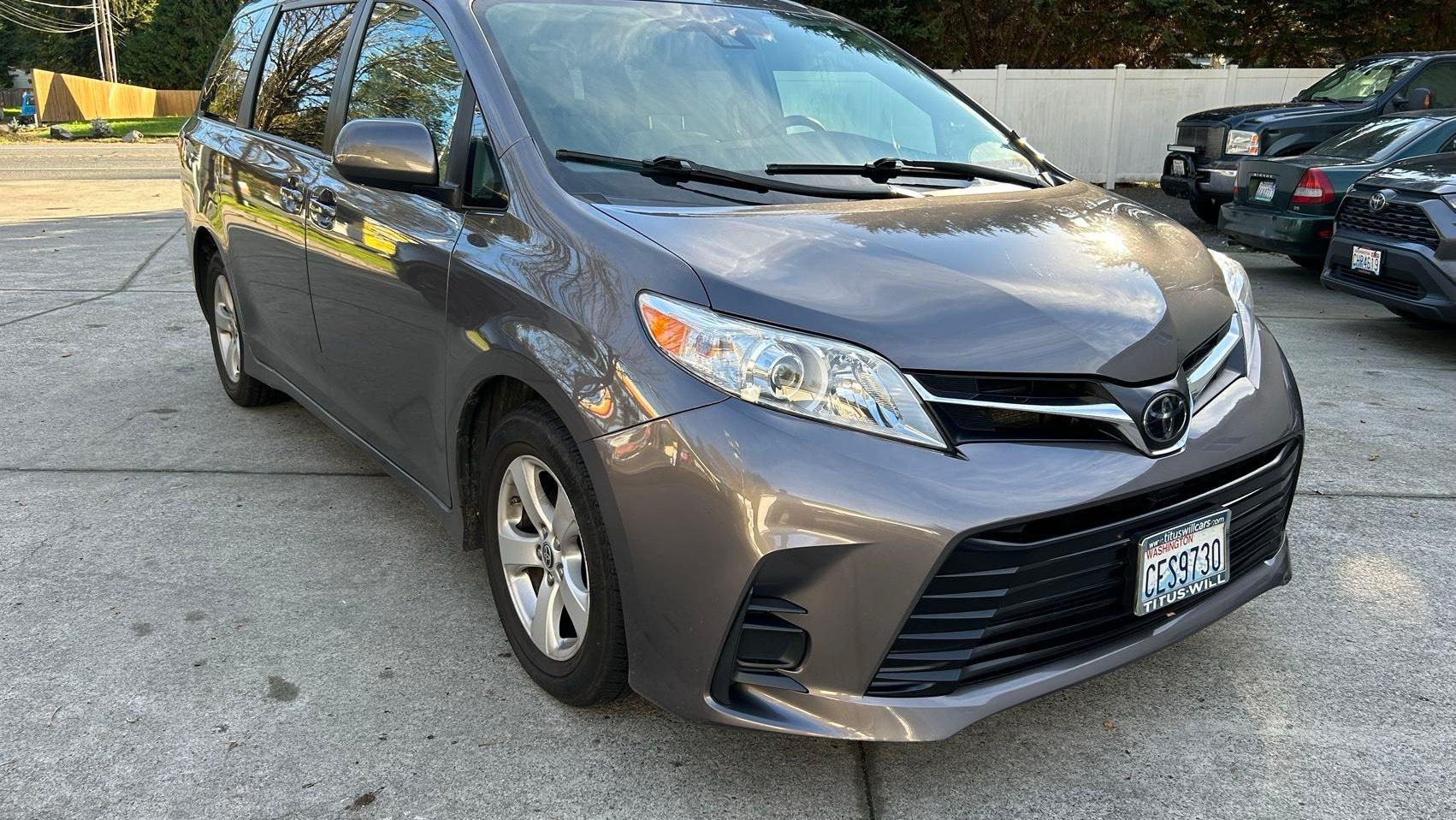 Toyota Sienna 2020 in Renton, WA