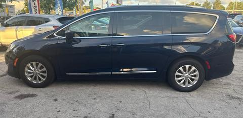Chrysler Pacifica 2019