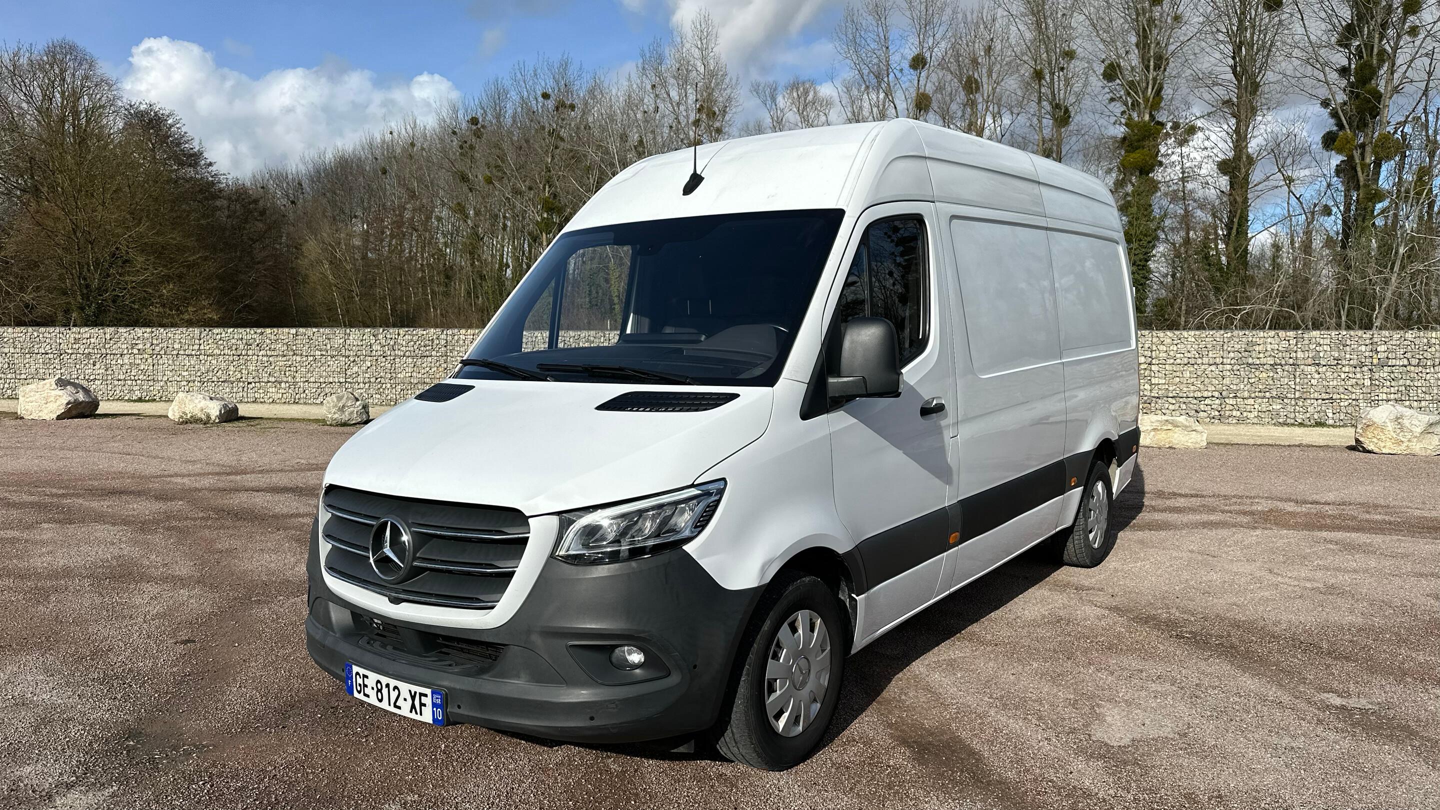 Mercedes-Benz SPRINTER 2022 à La Chapelle-Saint-Luc