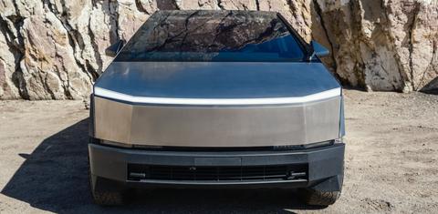 Tesla Cybertruck 2025