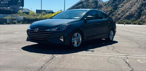 Hyundai Elantra 2020