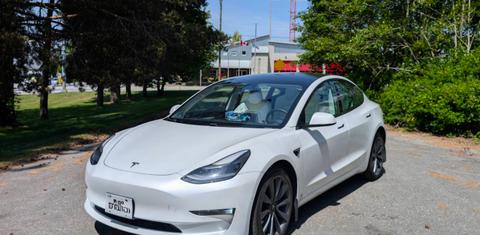 Tesla Model 3 2021
