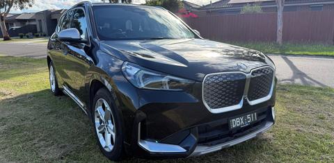 BMW iX1 2024