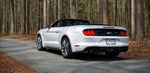 Ford Mustang 2022