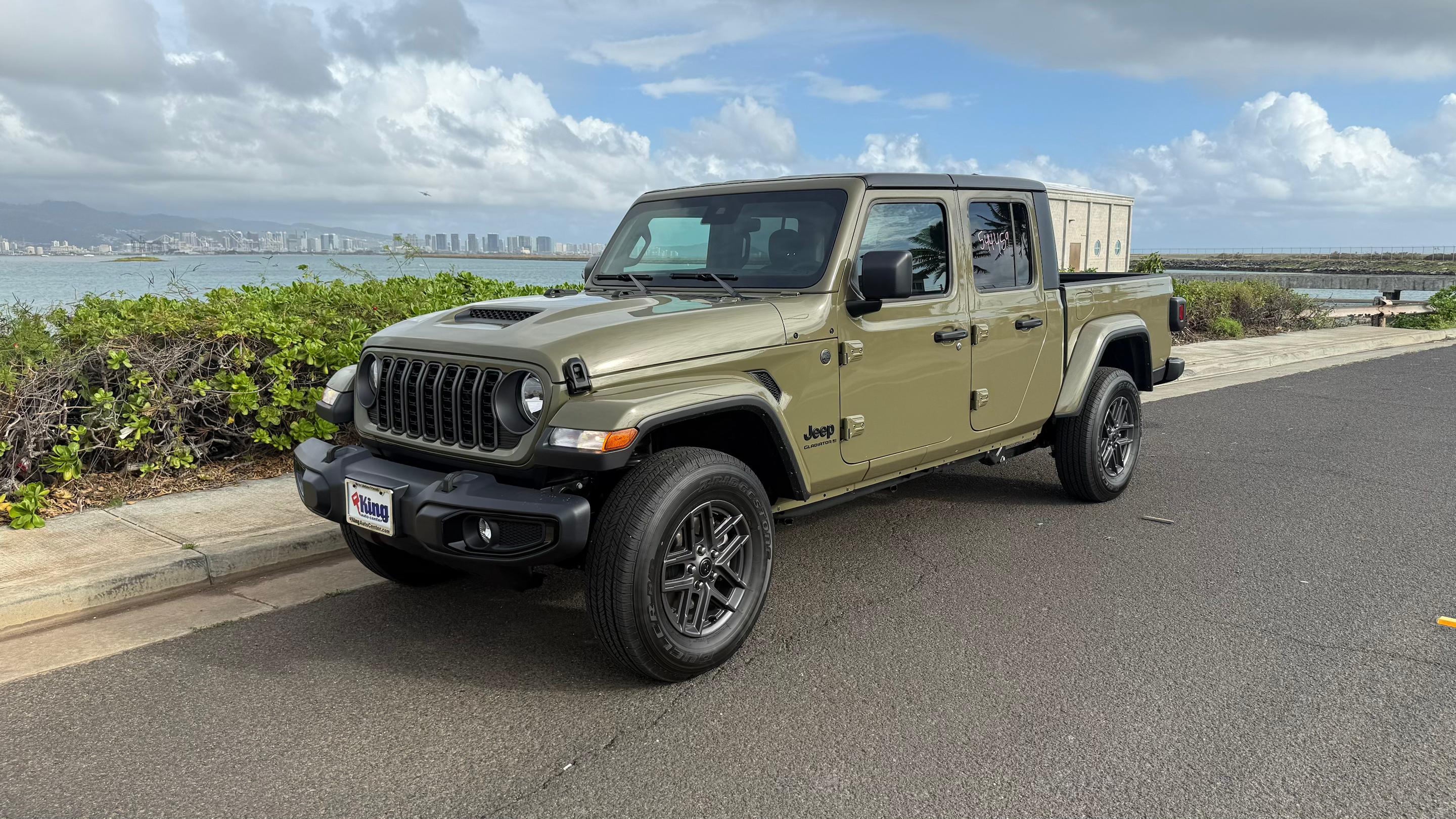 Jeep Gladiator 2025 in Honolulu, HI