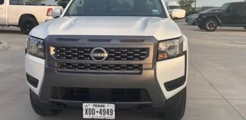 Nissan Frontier 2025