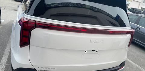 Kia Carnival 2025