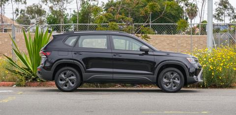Volkswagen Taos 2025