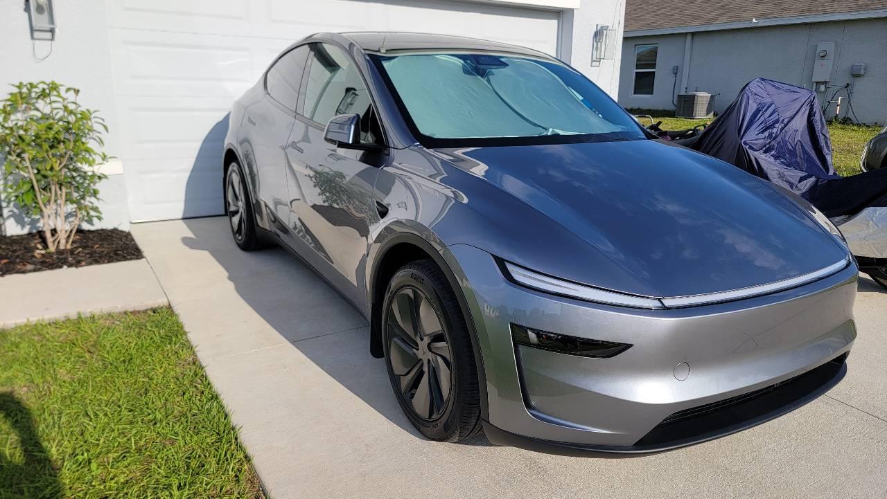 Tesla Model Y 2026 in 