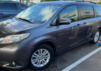 Toyota Sienna car