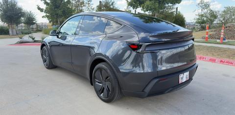 Tesla Model Y 2026
