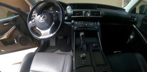Lexus IS 2018