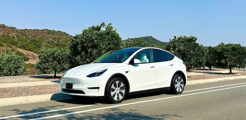 Tesla Model Y 2022