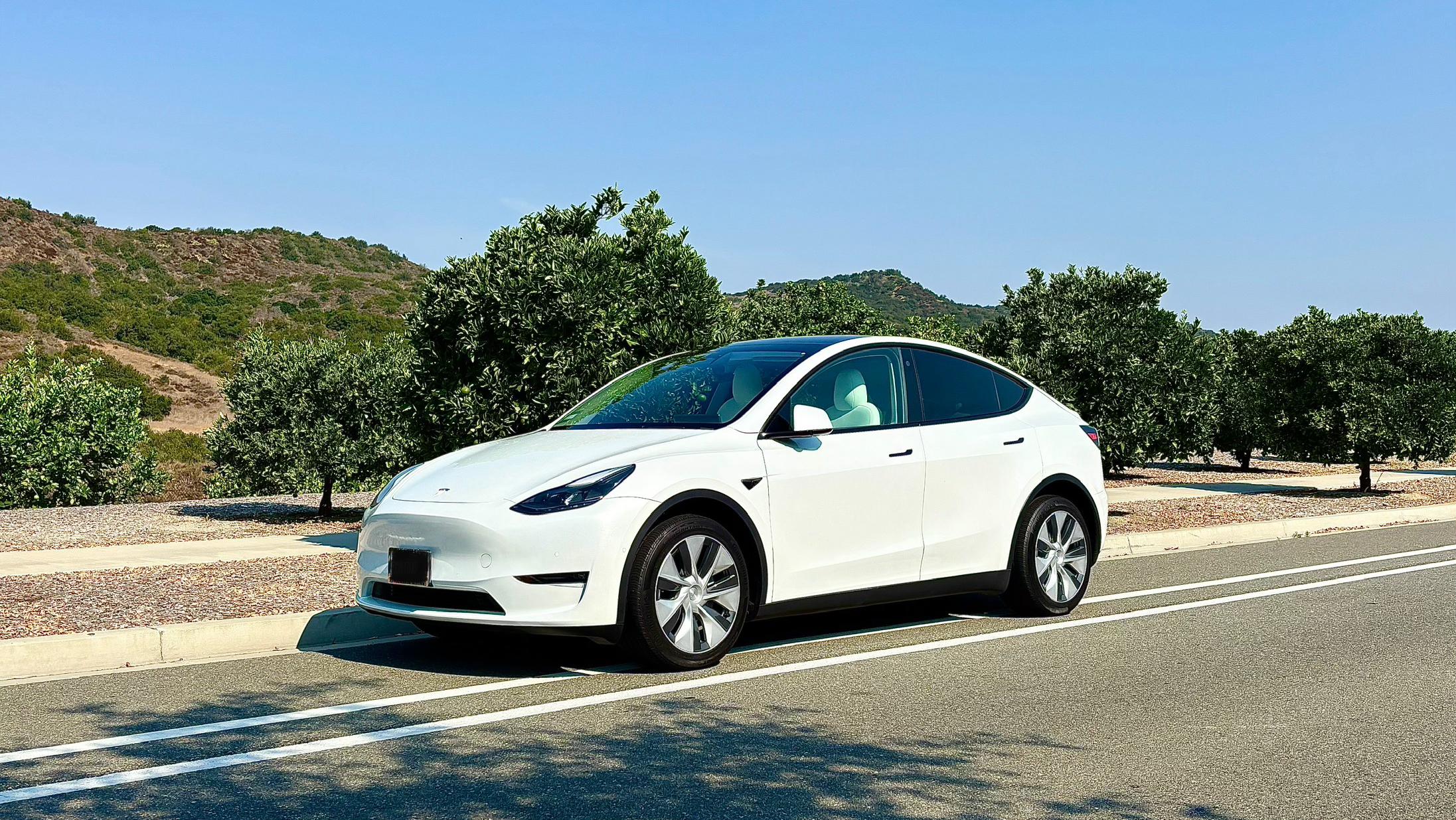 Tesla Model Y 2022 in Irvine, CA