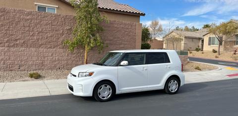 Scion xB 2015
