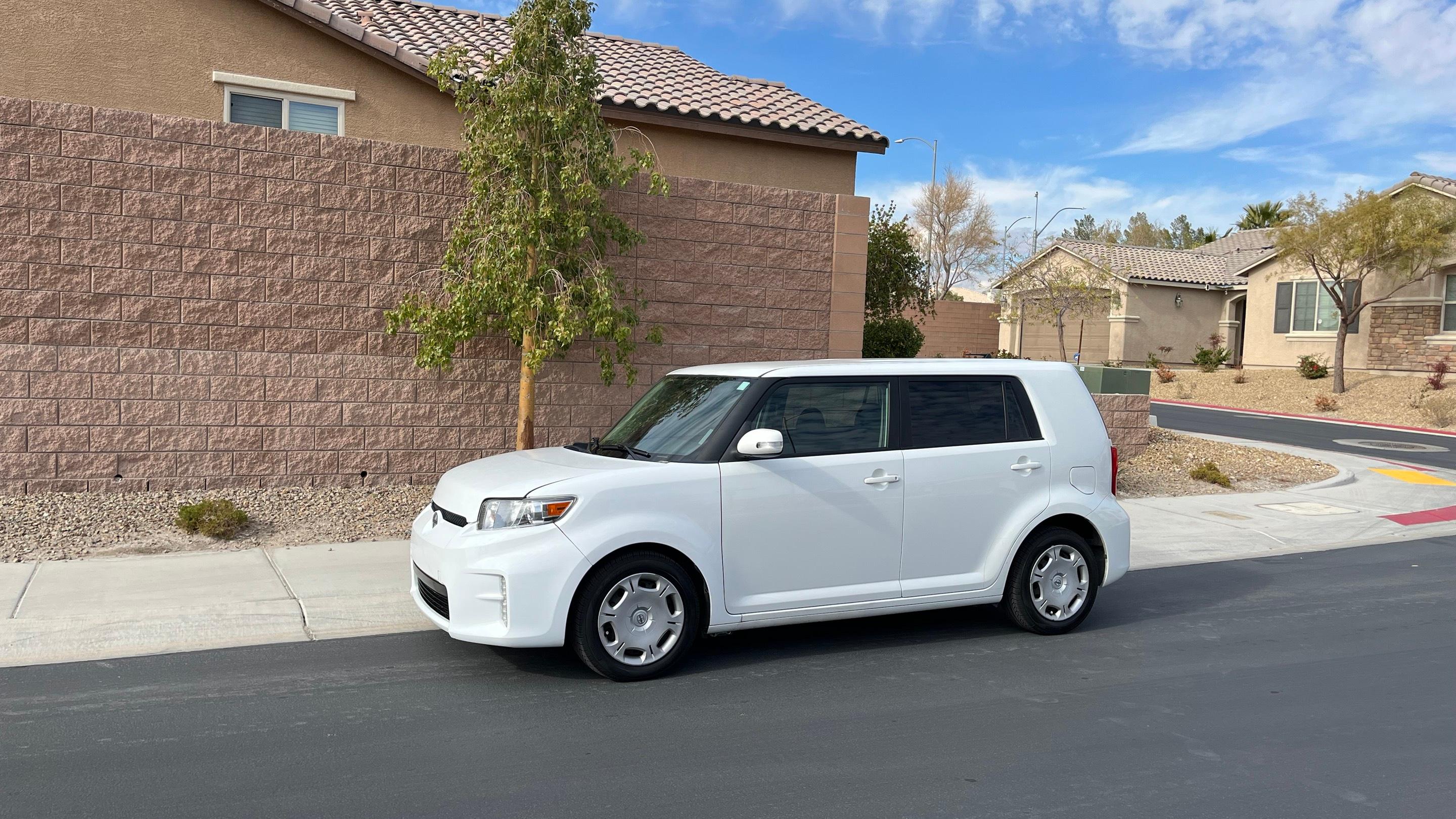 Scion xB 2015 in Las Vegas, NV