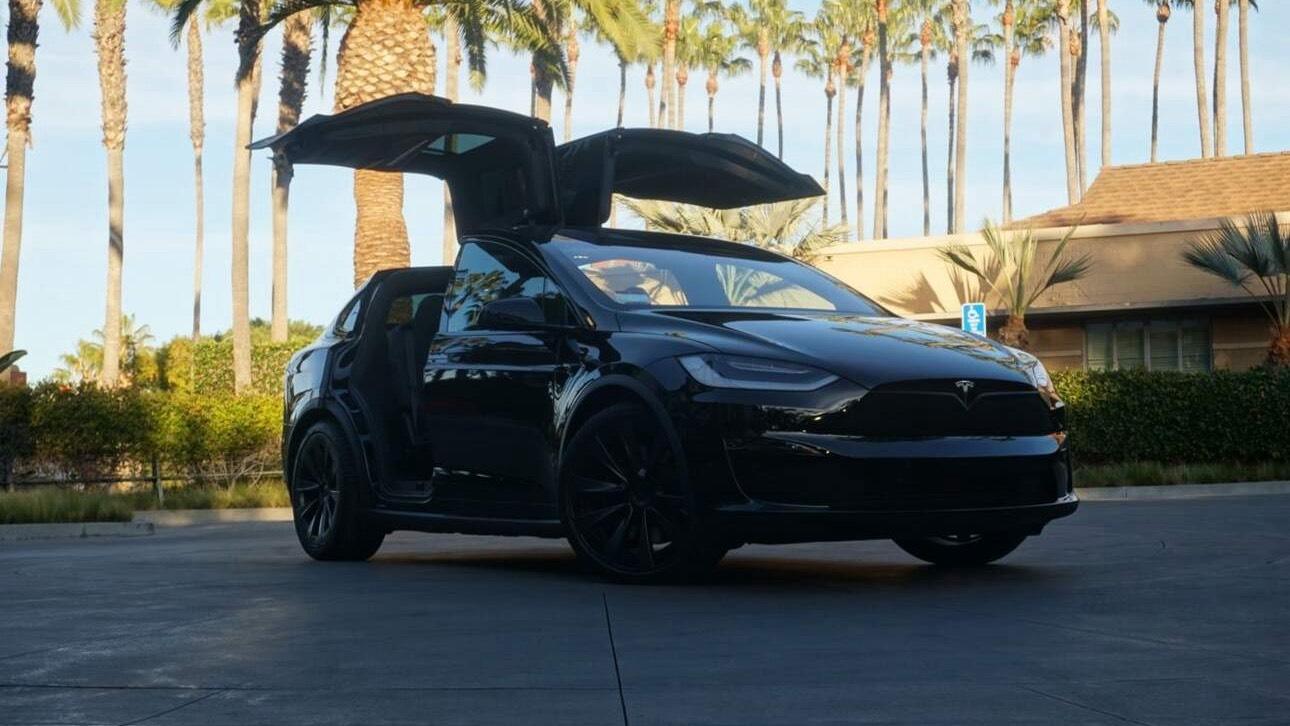 Tesla Model X 2023 in 