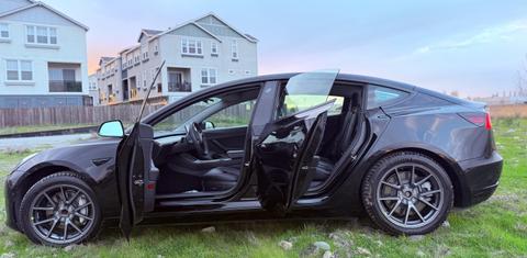Tesla Model 3 2021